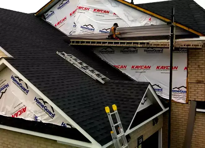 Siding in Barrie and Newmarket